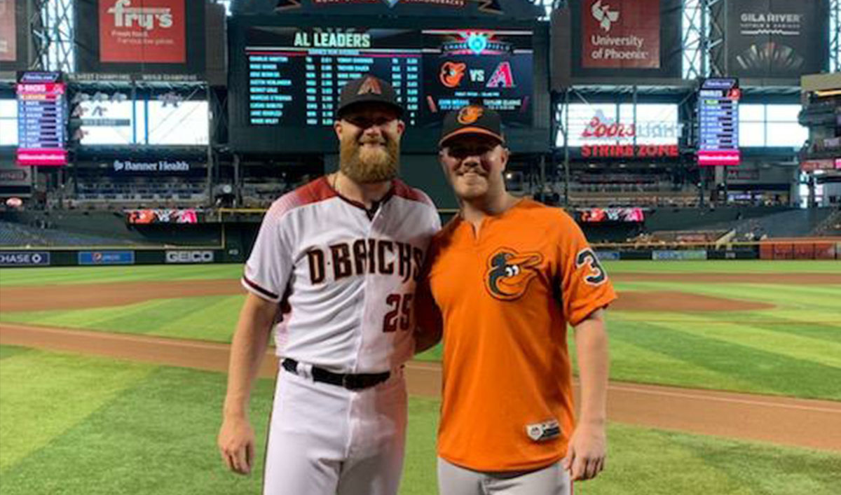 Archie Bradley catching up with Dylan Bundy.